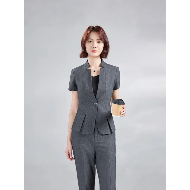 Black short-sleeved suit set for women, summer professional attire, elegant two-piece formal outfit for commuting and job interv