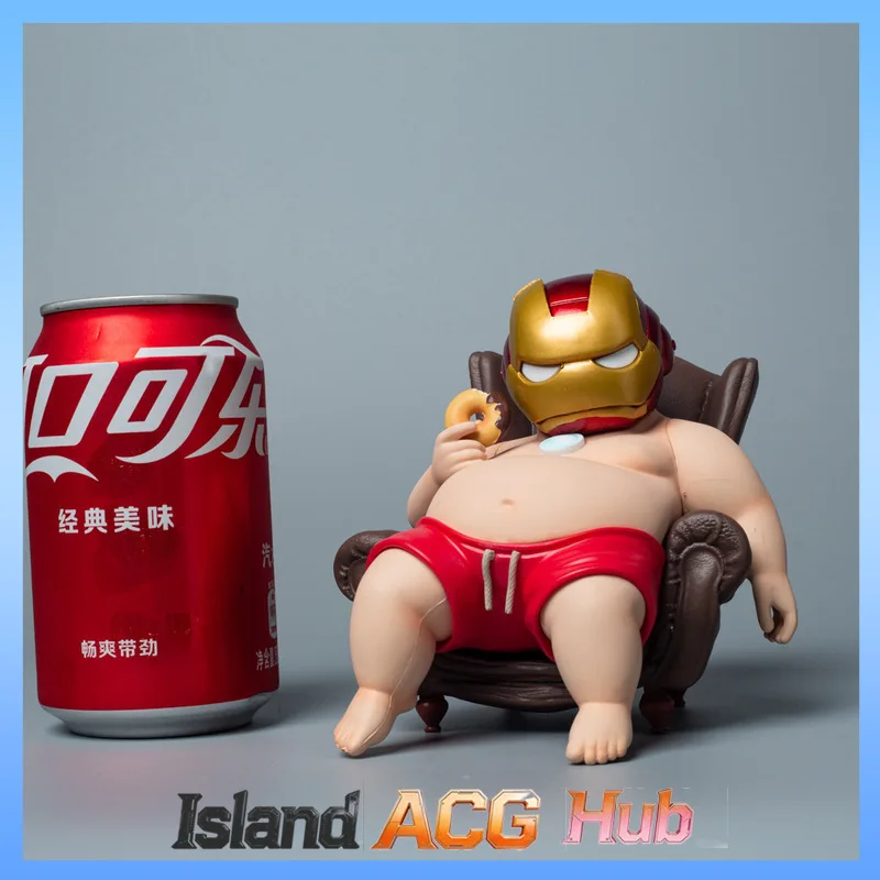 

LED Light Up Eyes Plump Comic Hero Statue Sitting Sofa Donut Collectible Model Desktop Decor Gift For Comic Collectors