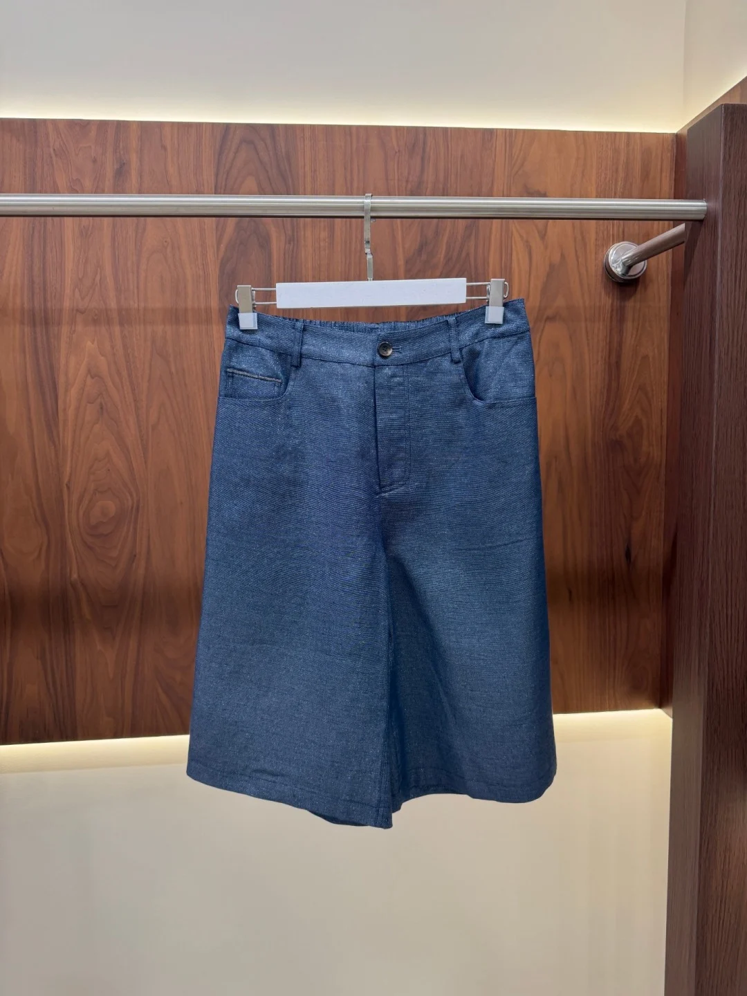 New Early Autumn Style, High-Quality Fashionable Casual Linen Mid-Length Trousers For Women, 2026, Available In Two Colors.