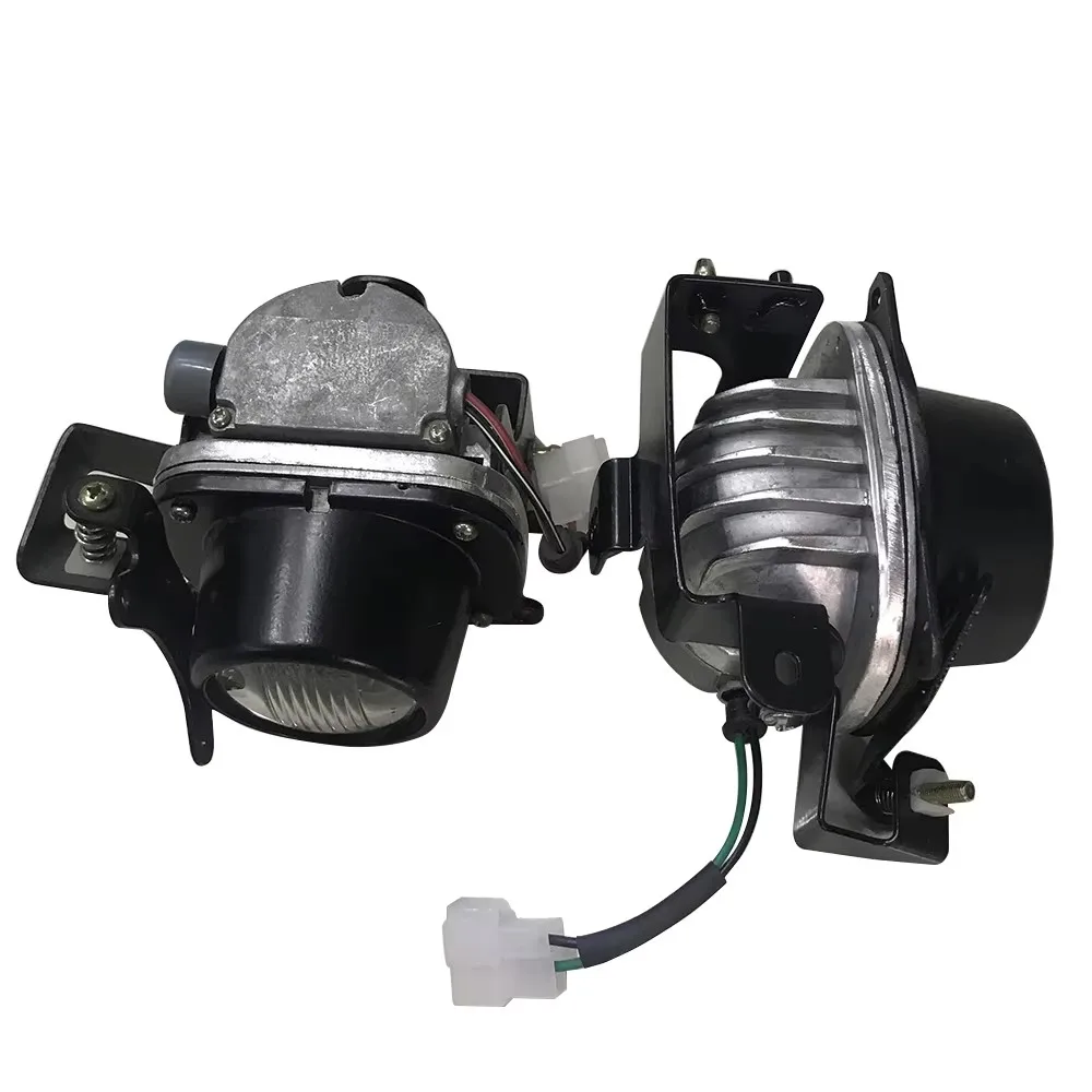 

Suitable for Toyota SUFR UZN185 1998 model pole light pair