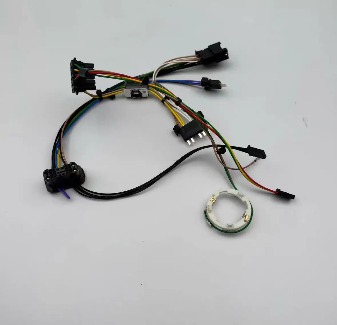 Suitable for Mercedes Benz R-class W251 06-08 hernia headlight harness, internal harness plug wire group, solves circuit aging