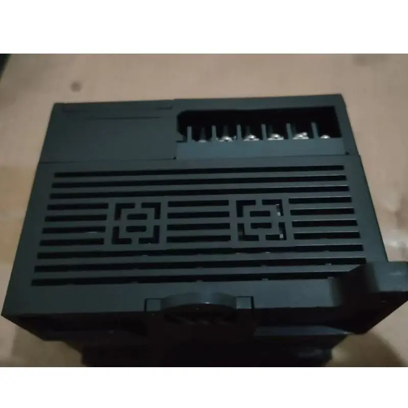 Controlador PLC G7M-DR10A de segunda mano probado OK y enviado rápidamente