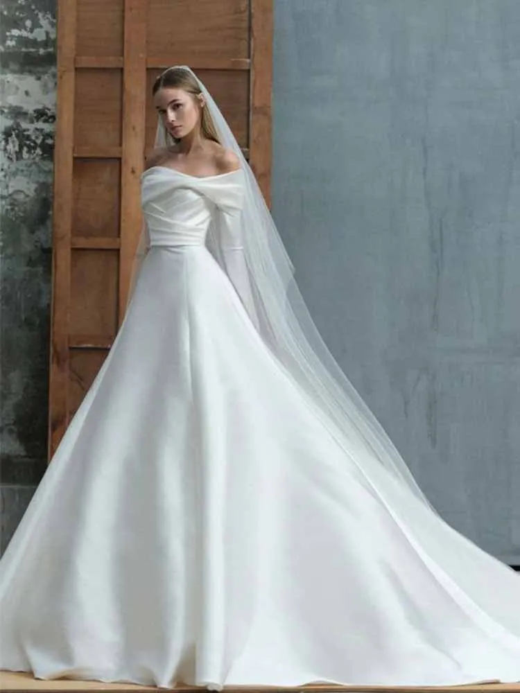 

Traditional Wedding Dresses Satin A-line Wedding Party Dresses Ivory Off-the-shoulder Pleat Ruched Buttons Tailing Wedding Dress