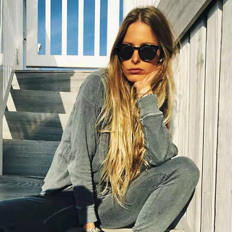 نظارات شمسية عصرية كلاسيكية للرجال والنساء بإطار دائري صغير عتيق بعدسات صفراء UV400 نظارات ظلال نظارات