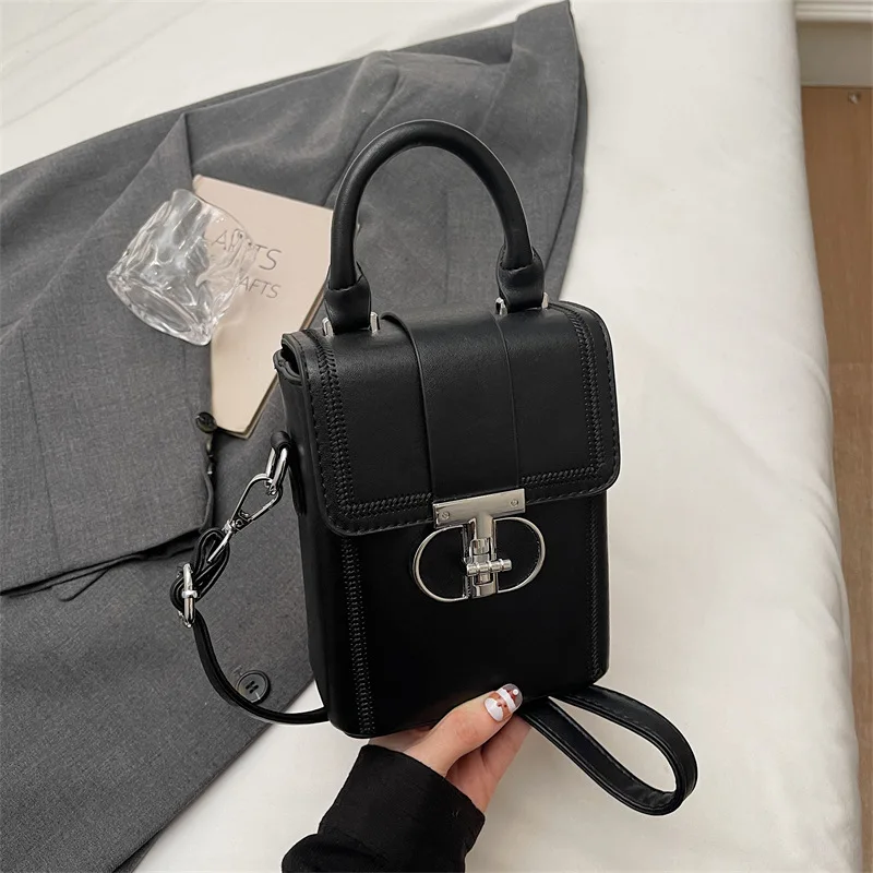 

2025 Vintage Square Bag, Niche Shoulder Purse for Women, Textured Crossbody Tote, Minimalist Day-to-Night Bag, Chic Sling Bag