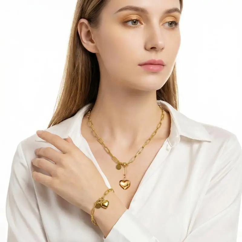 2Pcs Temperament Love Necklace Bracelet Fashion Alloy Two-Piece Suit Heart Pendant Bracelet And Necklace Set For Women
