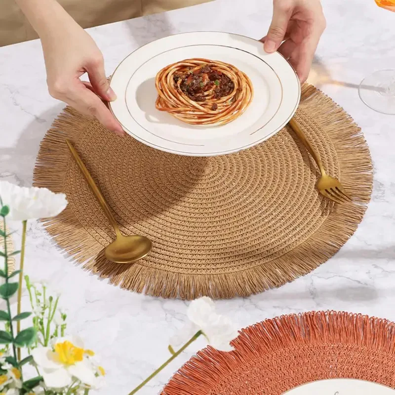 

Плетеные салфетки для стола с кисточками, термостойкие, круглые, с нескользящим покрытием, для стильной сервировки кухни и столовой