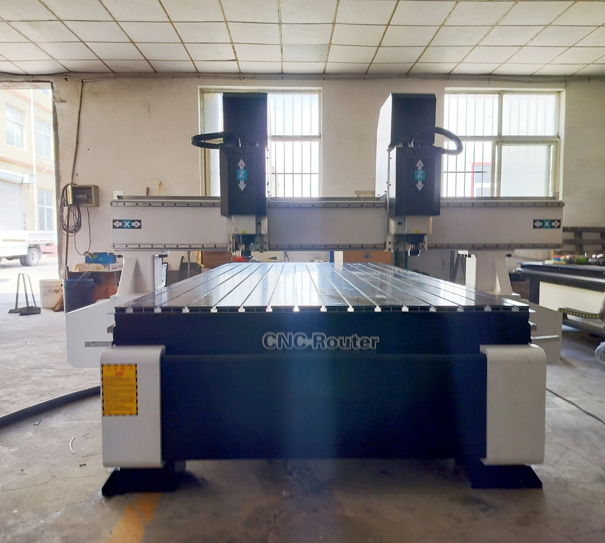 Factory Wood Working CNC Machine 4*8Ft Double Heads CNC Router With Mach3 Controller Saw Blade Wood Cutting Machine
