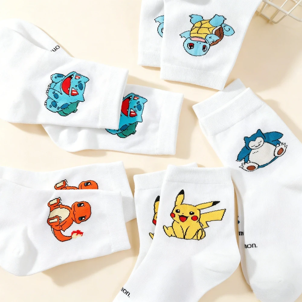5 Paar neuartige Cartoon-Pokémon-Baumwoll-Graffiti-Damen-Mittellange Socken im College-Stil, personalisierte weiße Freizeitsocken für Studenten – Detail 6