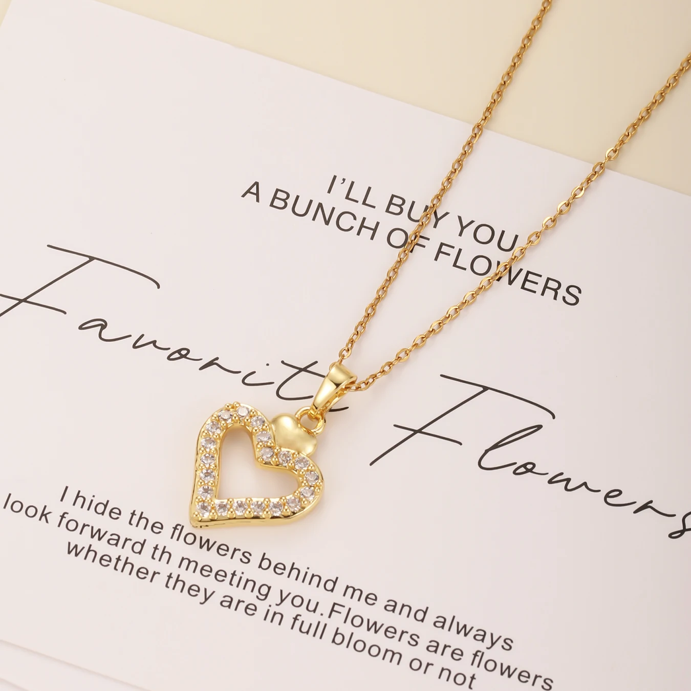 

1PC Romantic Luxury Necklace Woman Micro Paved Synthetic Zirconia Love Heart Pendant Necklace Women Jewelry Gift for Her