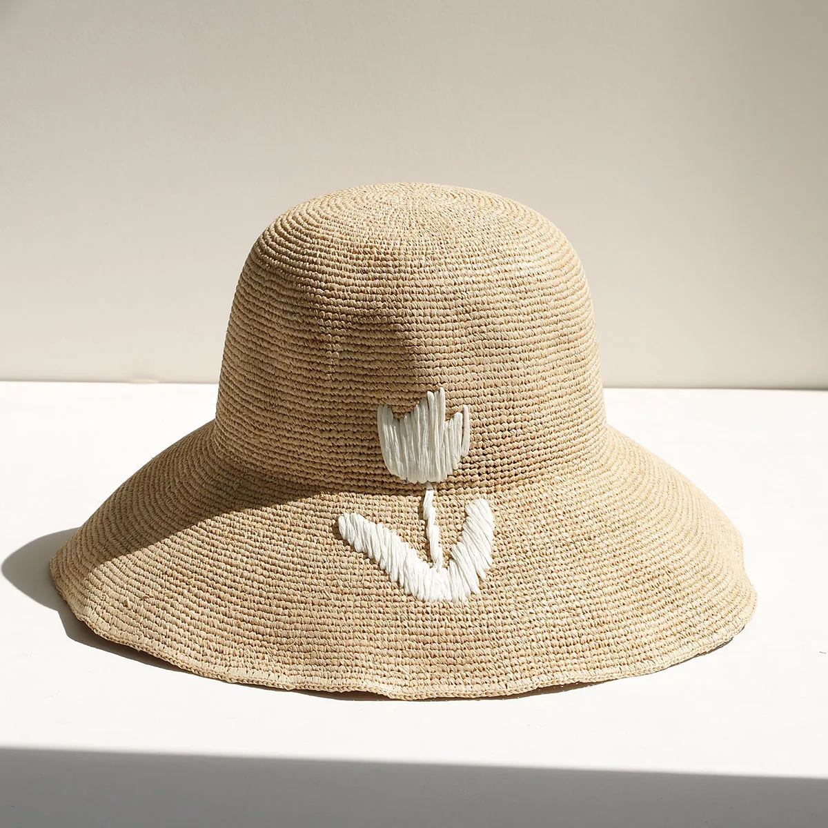 2026 Natural Raffia Hand-woven Sun Hat for Women Summer Sun Protection UV Wide Brim Beach Straw Hat Korean Designer Block Hat