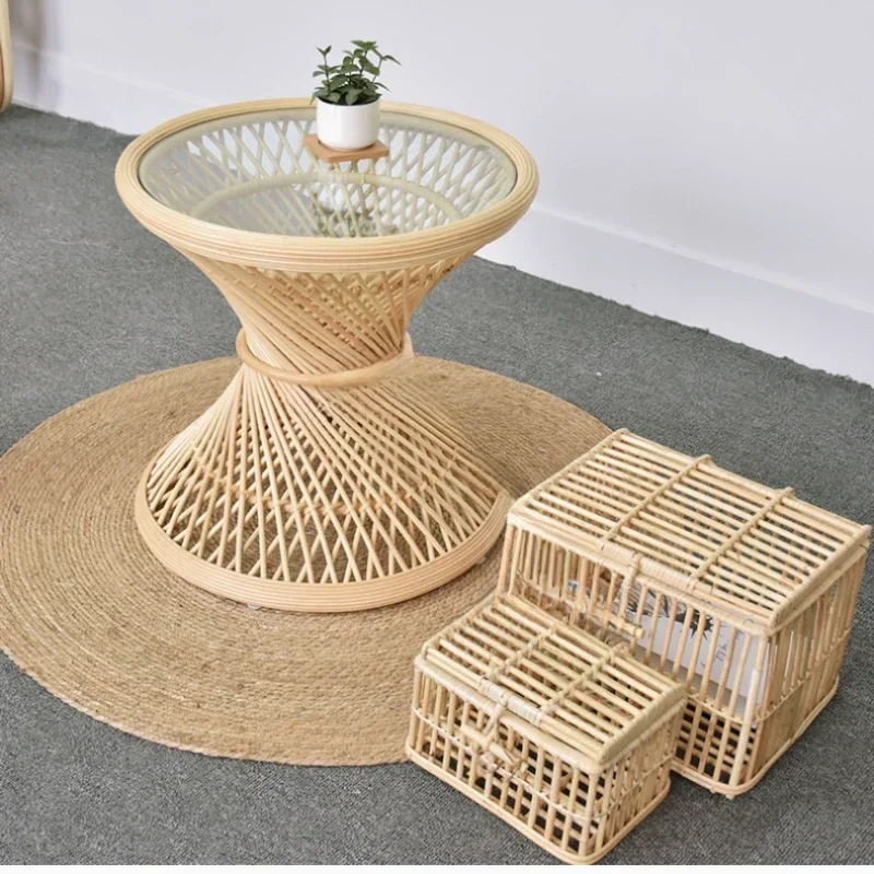 Simple hand-made rattan round tea table retro style