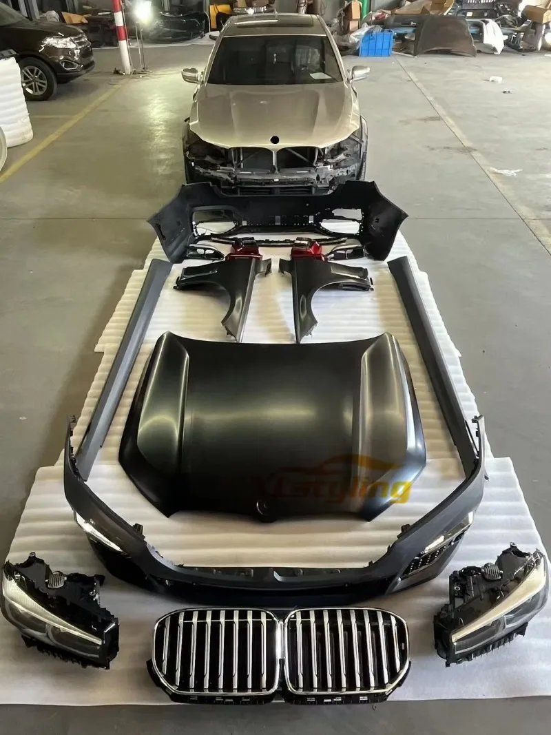 Dream Garage New Arrival Modification Conversion BodyKit For 7 Series G11 G12 2016-2019 Upgrade To 2020 LCI M Look Style