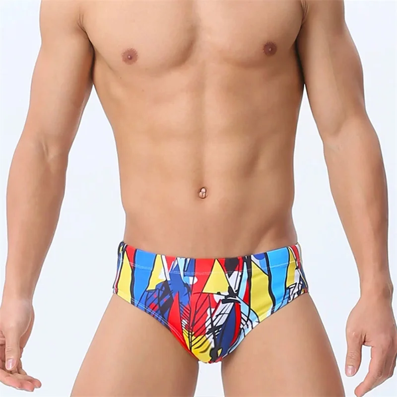 

Men's Swimming Trunks Printed Briefs Fashion Sexy Beach Close-fitting Quick-drying Beach Seaside Swimming Suit