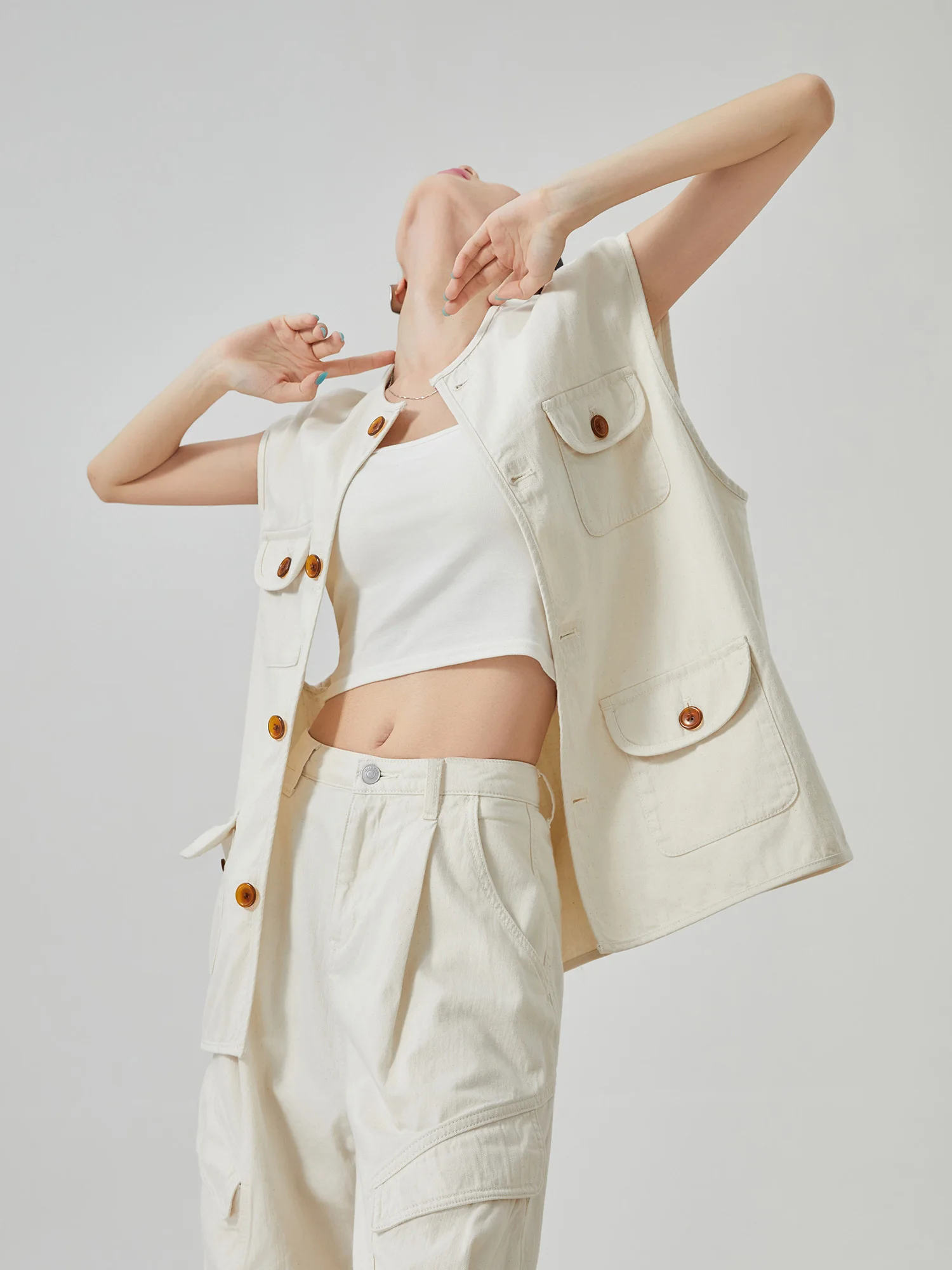 

White Vintage Vest Five-Quarter Jeans Denim Set Design Sense Multi-Pocket Loose Slimming Top Shorts Two-Piece Set Casual Wear