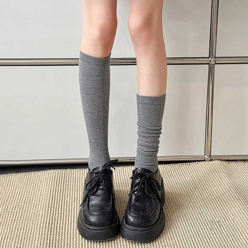 

Socks For Women Long New Trend Solid Color Preppy Style Ladies Stockings Plain Simple Classic Knee High Loose Socks Female Warm