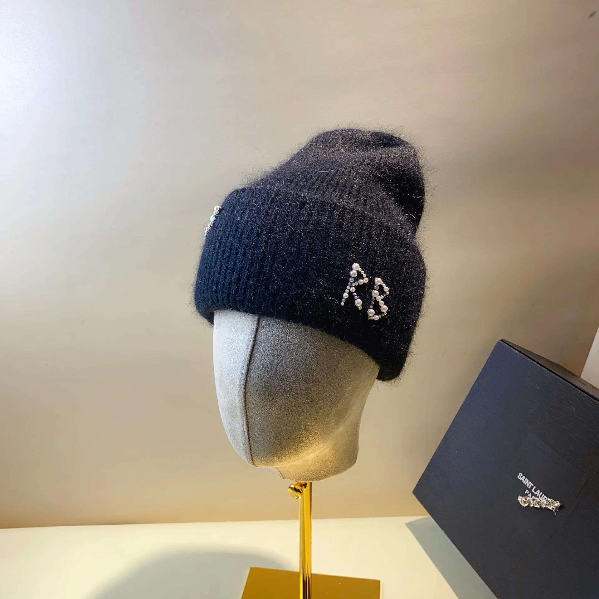 Soft Waxy Double Fold RB Standard Angora Rabbit Hair Thickened Knit Hat Korean Edition Warm Wool Hat Fashion