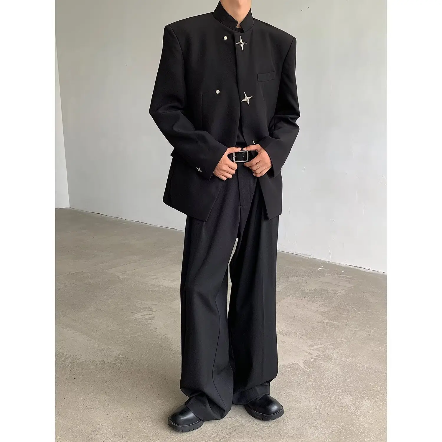 

Новый китайский мужской костюм Zhongan: металлический синий, с подкладкой, воротник-стойка, высококачественный, осенний, модный