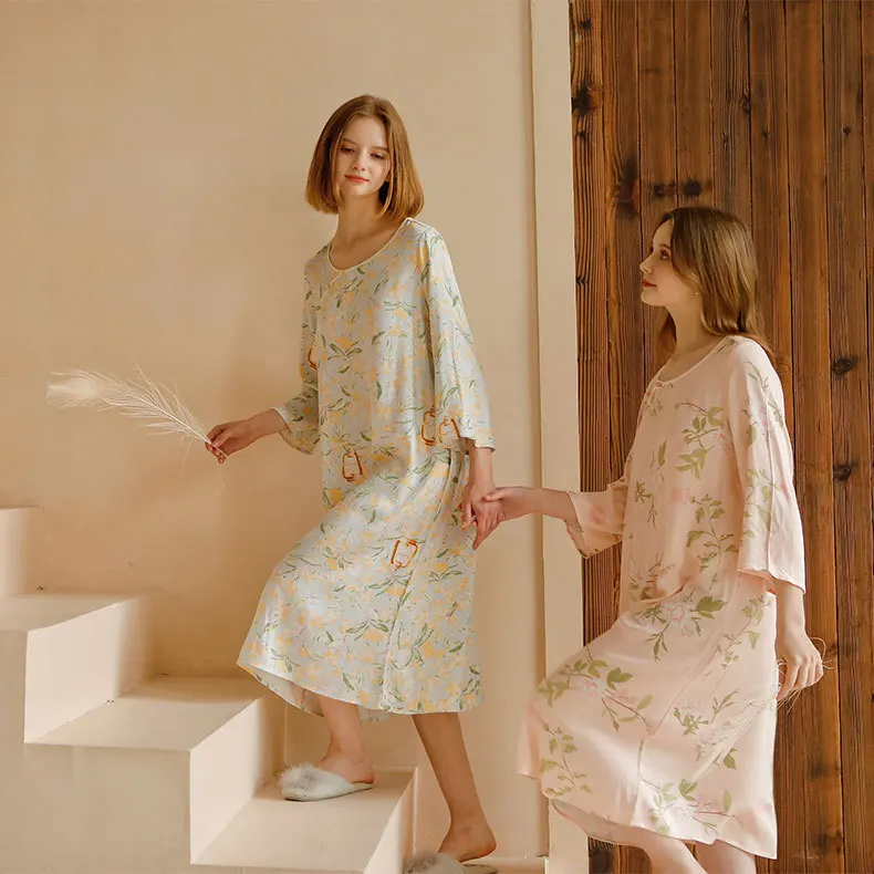 新しい中国風の女性のホーム服綿サテンラウンドネックプリント7-8袖スリープドレス甘いスタイルカジュアルホームシーン