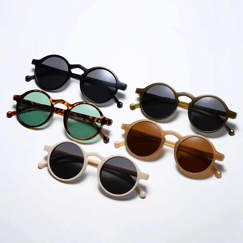 Small Round Sunglasses Women Vintage Brand Designer Brown Sun Glasses Round Frame Rivet Shades Female Ladies UV400