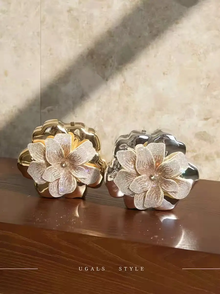 Fashion Floral Shape Acrylic Clutch Purse Glitter Shiny Luxury Women Handbag Wedding Party Banquet Bag Shoulder Crossbody Bag