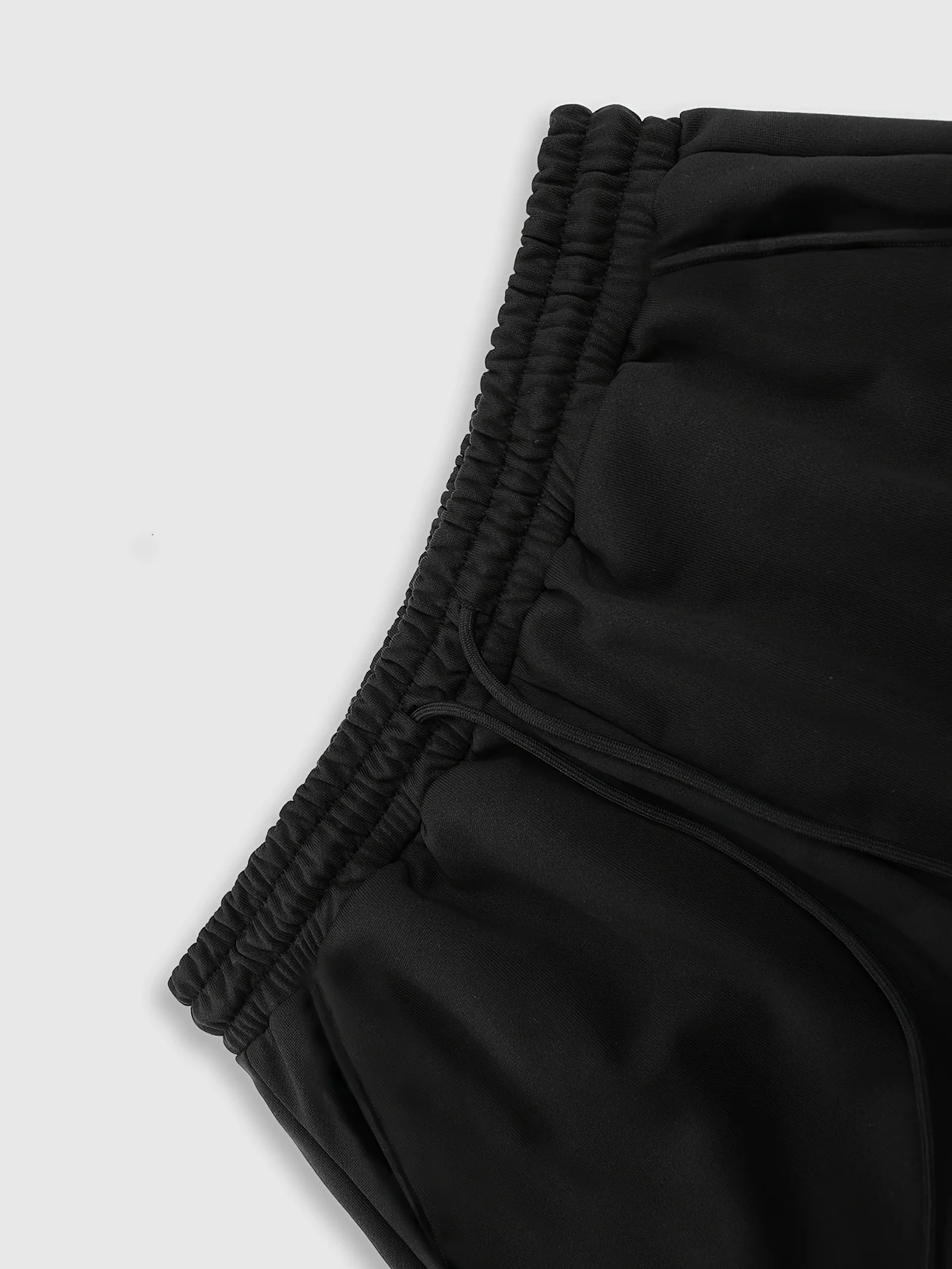 Men's trousers with trendy and unique prints loose fit  good drape suitable for everyday street style sporty and casual wear view 4