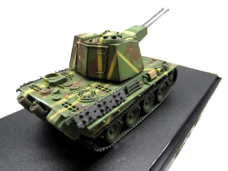 1/72 DG02 German Panther Type 5 Dual Air Defense Tank Model  Finished product collection model