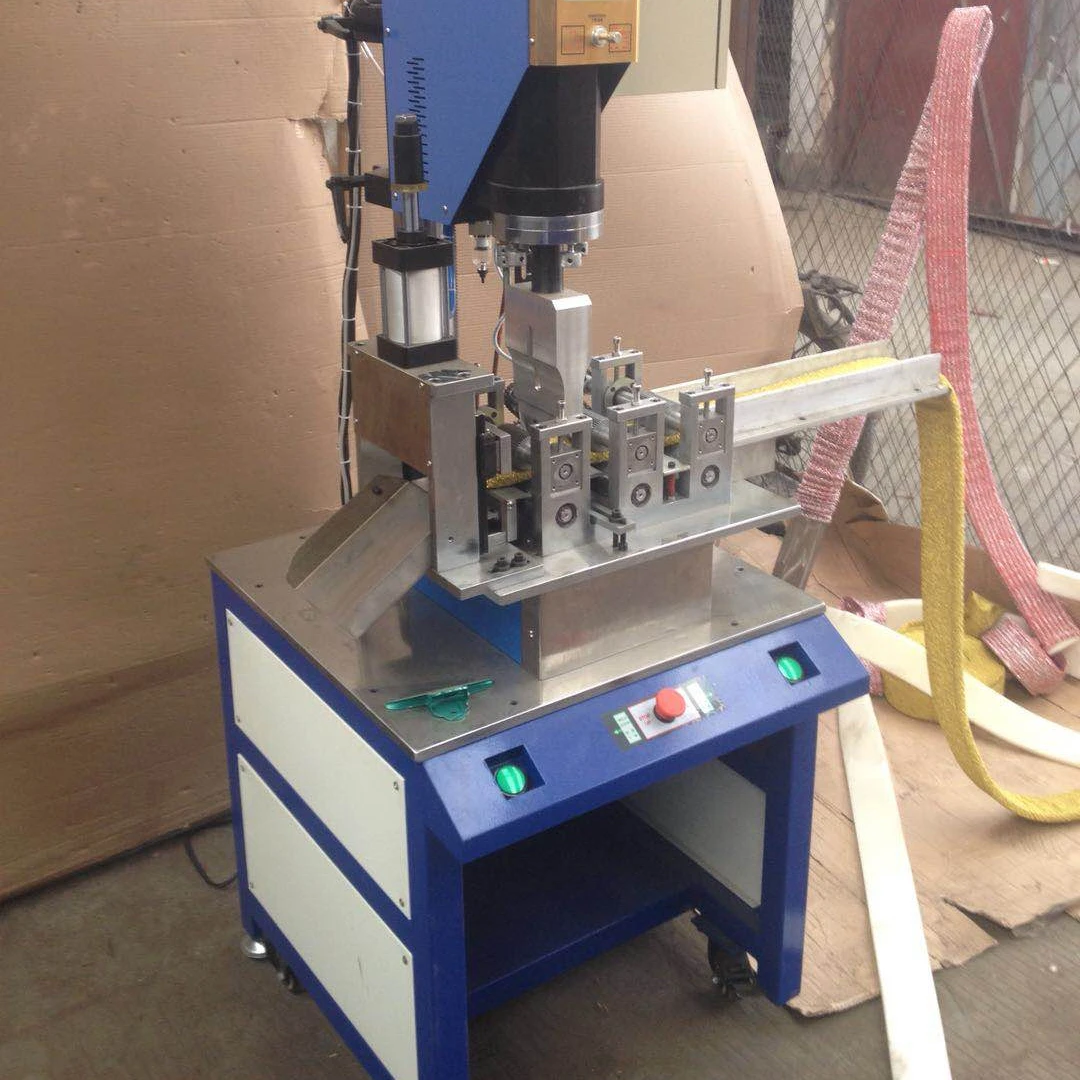 Popular Hot sell JS Ultrasonic Making Plastic PP Seal Sewing Bag 3.2/4.2kw Mask Welder Welding Cutting Machine