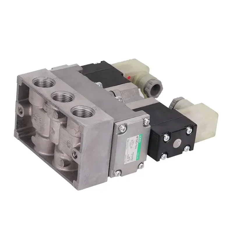 

CKD Pneumatic Solenoid Valve 4F510-15-220VAC 4F530-15-24VDC 4F310-10-24VDC