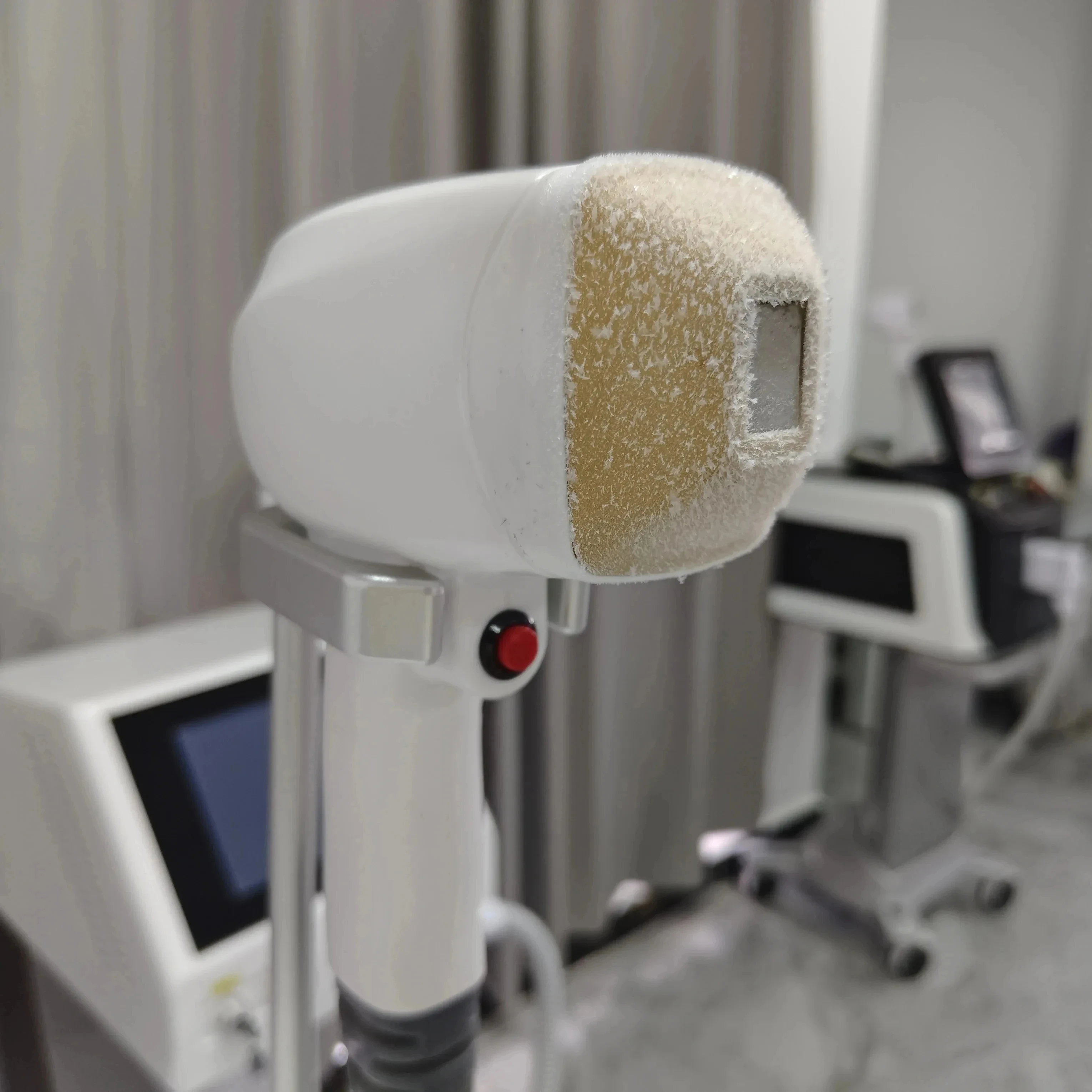 Diode Laser Hair Machine And TattooNew High Quality NEW 2in1 808 DiodeLaser Hair Removal DepigmentationRemoval Machine