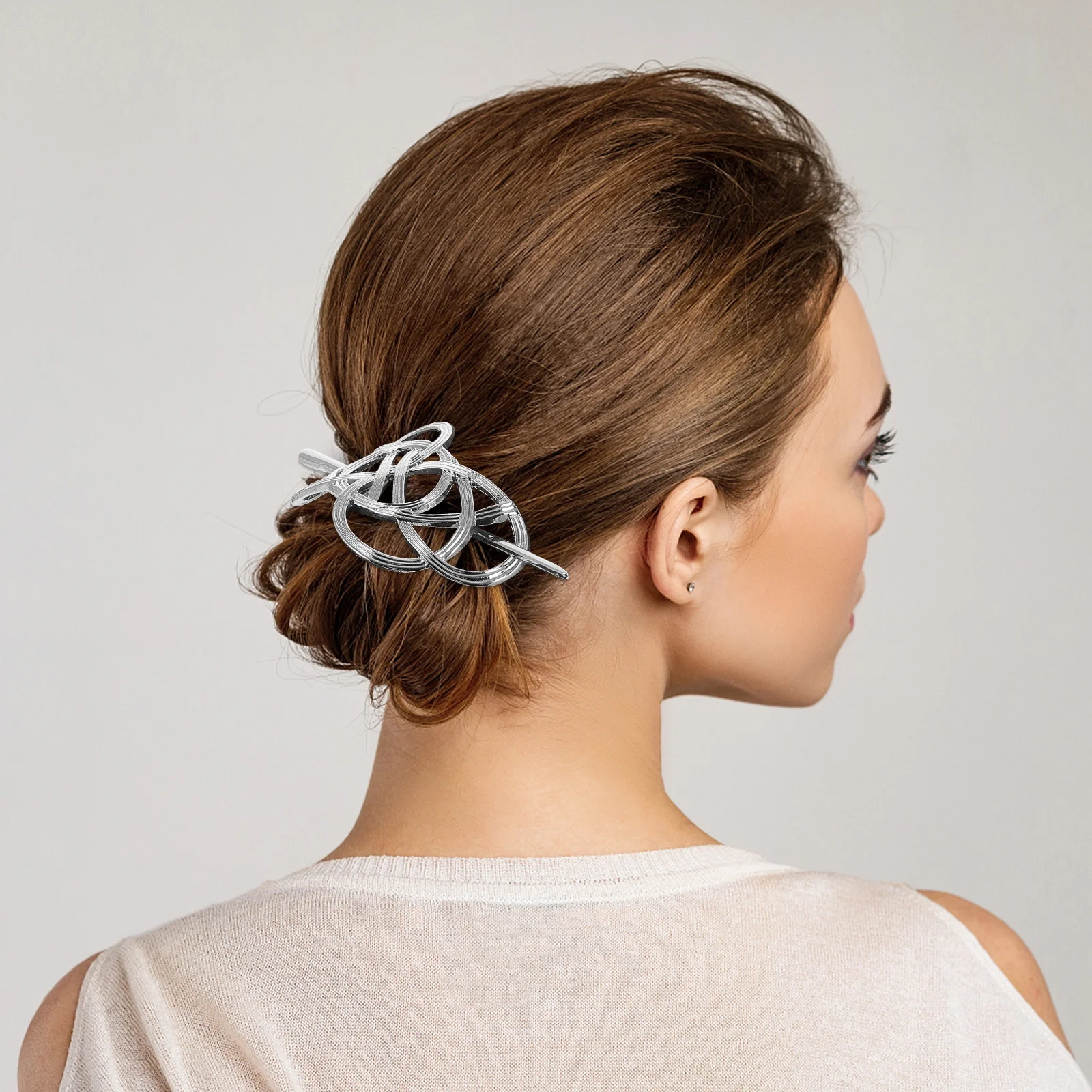 

1pc Alloy Stick Retro Hollow Hairpin For Women Vintage Style Hair Accessory Durable All-Match Headdress Bride Hairpin Women Hair