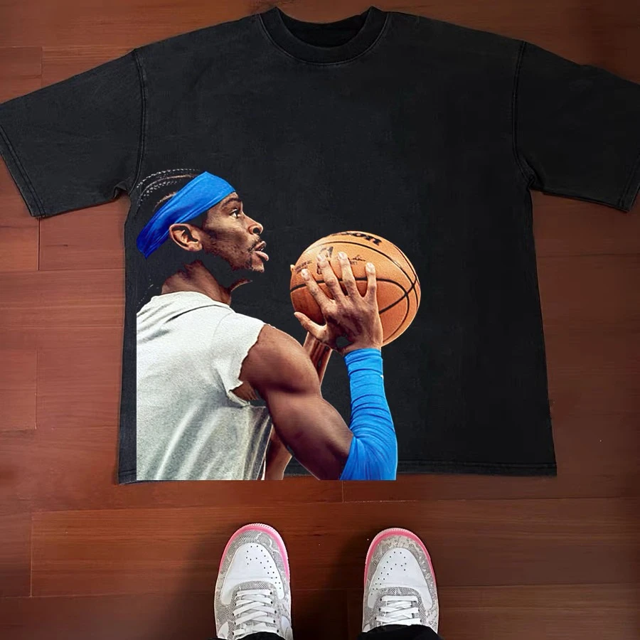 Basketball Shooting American Style Street Short-sleeved Cotton Retro VTG T-shirt with A Simple O-neck Design