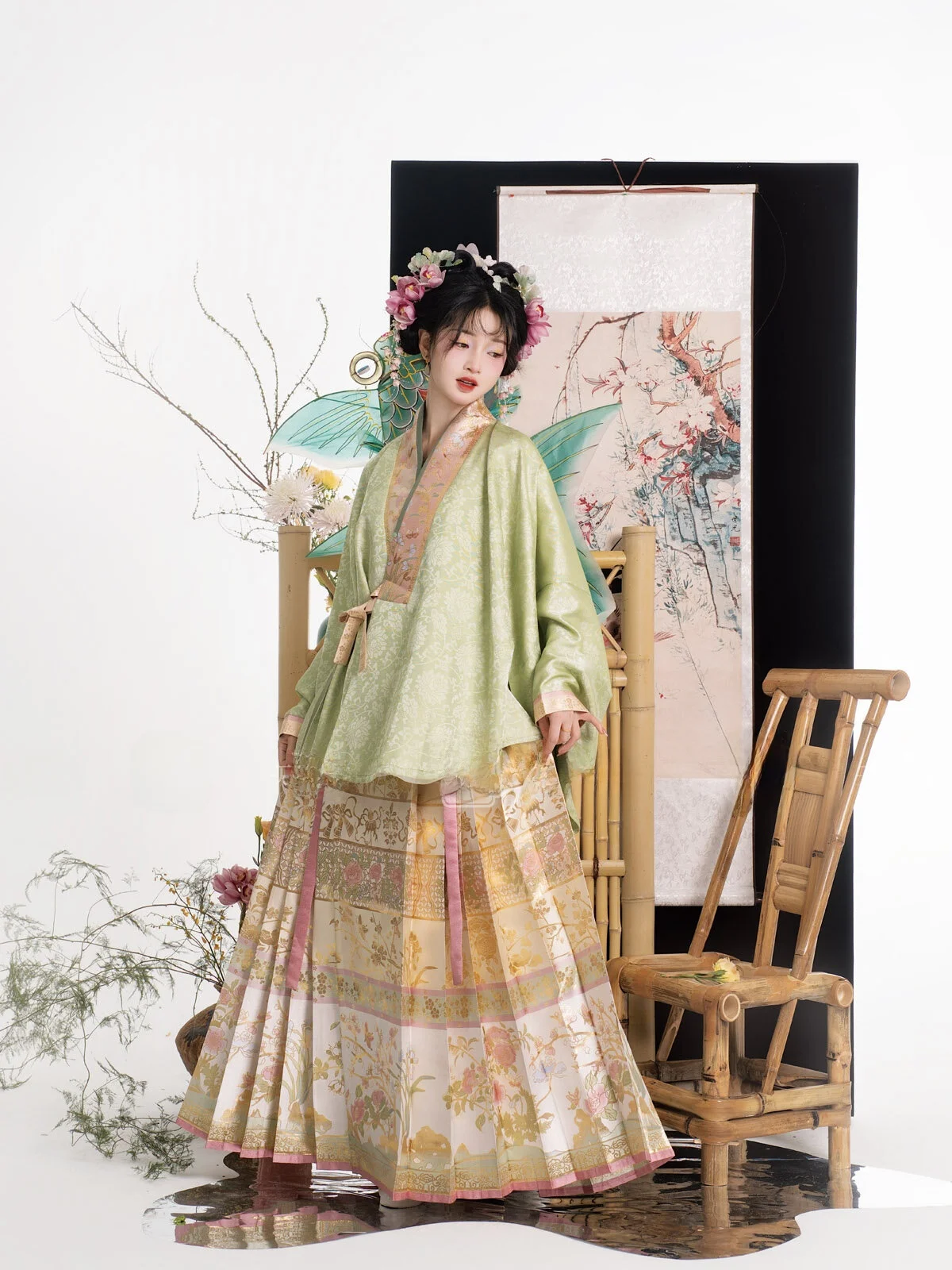 Original Hanfu Upper Shirt Ming Dynasty Style Spring Autumn  Tail Skirt Women's Traditional Costume Set by Wu Er Ji