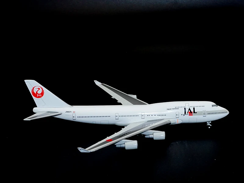 New 1/400 Scale JAL 747-400 JA8071 JA8085 Aircraft Model Airbus Plane Diecast Alloy toys For Collection Gift