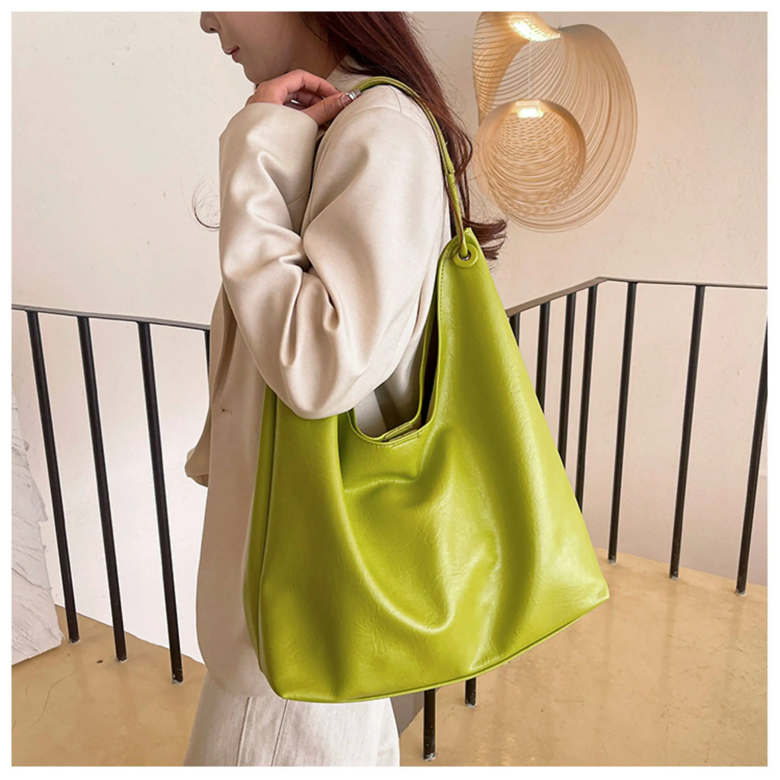 

Korean Lazy Style Soft PU Leather Women's Bag 2026 Autumn Green Large Capacity Shoulder Tote Bag Casual Daily Commuter Handbag