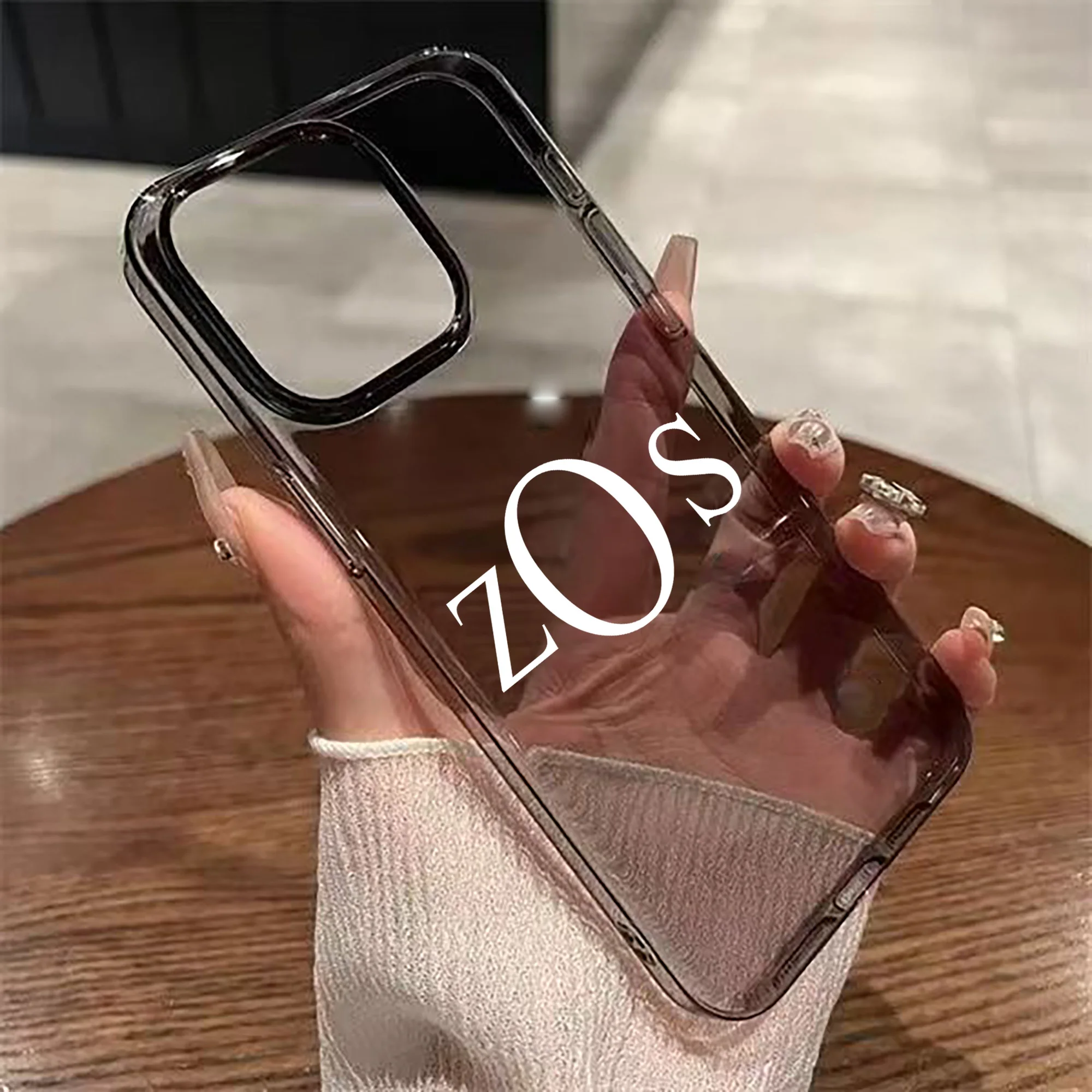 Рисунок 5 - Персонализированный чехол с буквами