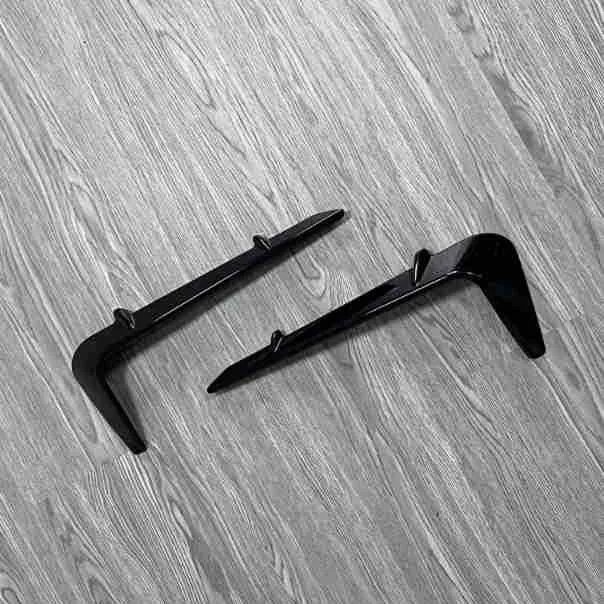 Geeignet für 20–24 Land Rover Defender Martha Ruifeng Messer-Aufkleber aus hellschwarzem ABS-Material