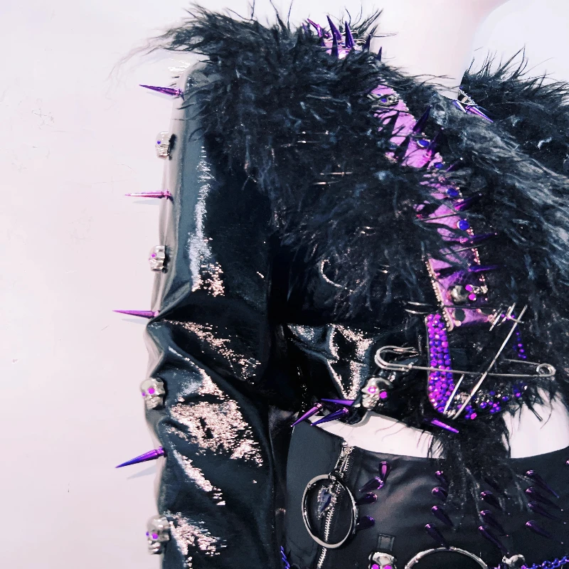 الأصلي الأرجواني حزام الشرير بولي Leather جلد المرأة معطف القوطية الظلام الفراء الربط الرجعية تنورة قصيرة الحلو كول برشام التنانير مجموعة السيدات #4