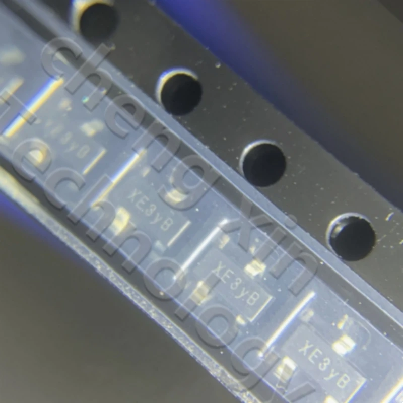 APX810-29SAG-7 20PCS 50PCS Monitor chip reset IC thyristor triode (vacuum tube or transistor) APX810-29SAG silkscreen:XE