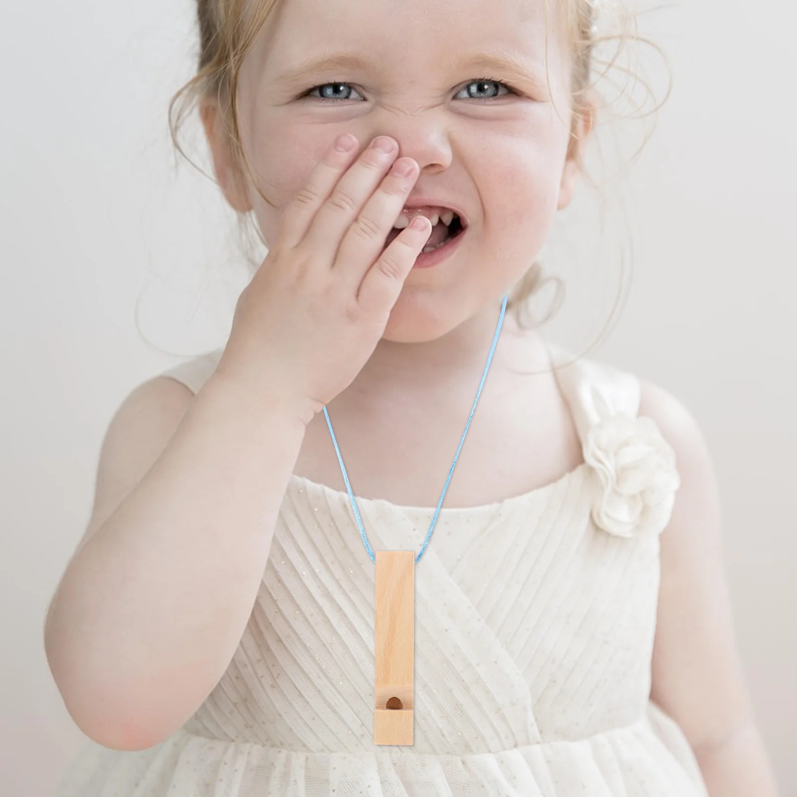 

2Pcs Mini Wooden Whistle for Kids DIY Paintable Musical Set Neck Strap Party Outdoor Fun Music Education Whistles for Birthday