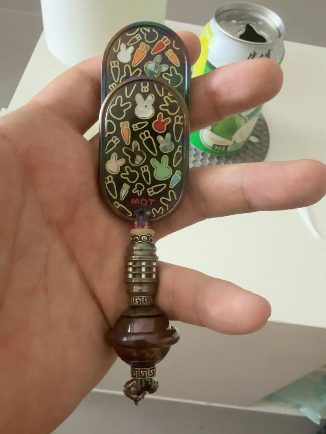 Used MOT Grumpy Rabbit Zirconium Color Sealing Crystal EDC Push Card