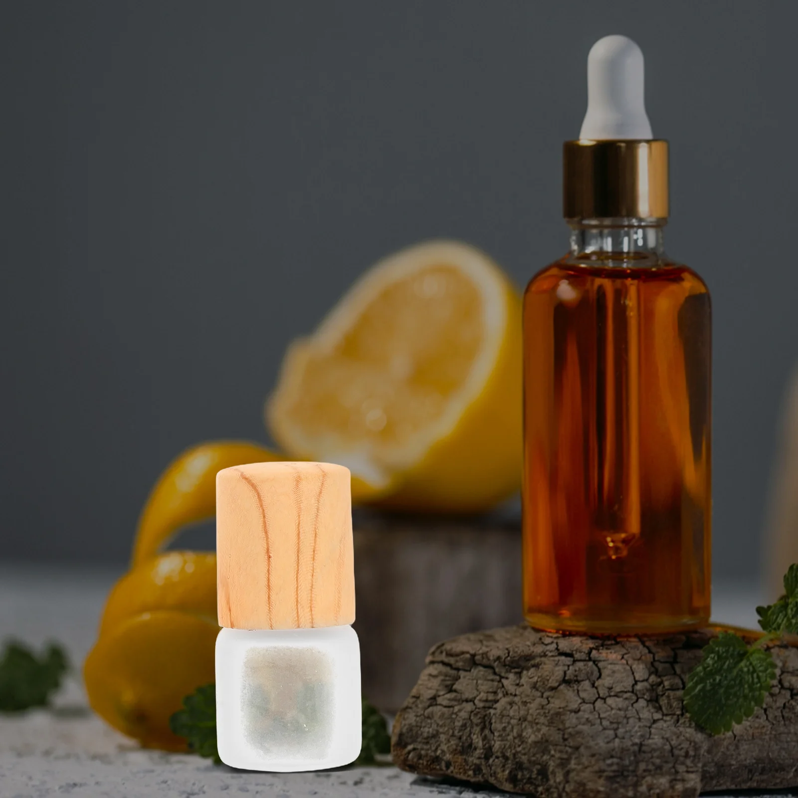 

20Pcs Mini Glass Perfume Roller Bottles Refillable Travel Essential Oil Container Aromatherapy Sample Vials Glass Roller Bottles