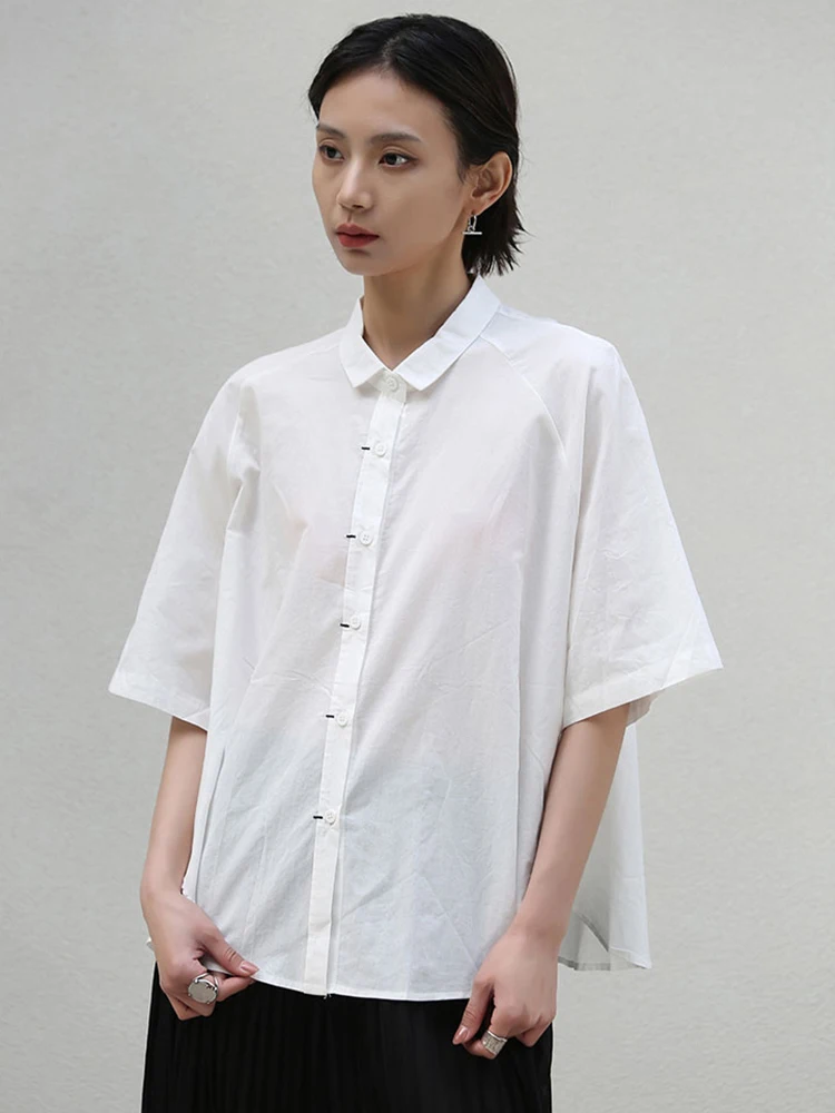 [EAM] Women White Irregular Hem Big Size Blouse New Lapel Half  Sleeve Loose Fit Shirt Fashion Tide Spring Autumn 2024 1DF7970