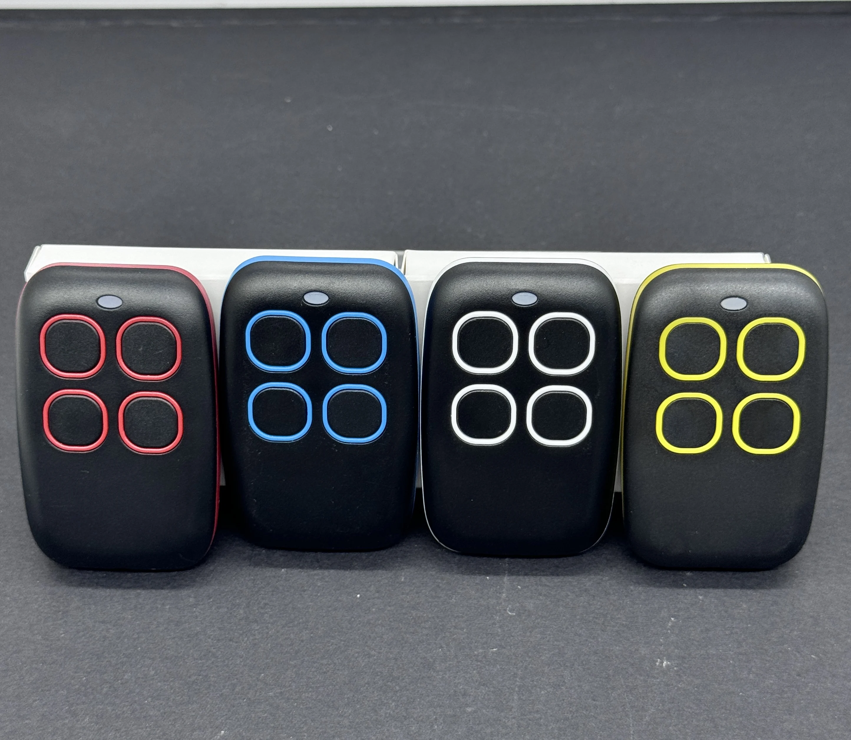 

Универсальный дубликатор пульта дистанционного управления для гаражных ворот 280-868 МГц 433,92 МГц с прокручиваемым кодом Клон ключа-брелока для ворот Ручной передатчик команд