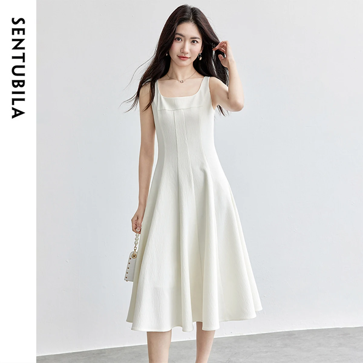 SENTUBILA ผู้หญิงชุดเดรสทรงเอฤดูร้อน 2025 แขนสั้นคอเหลี่ยมสีทึบพับวันหยุดชุดเดรสสำหรับสุภาพสตรีออฟฟิศ Q52LD1948
