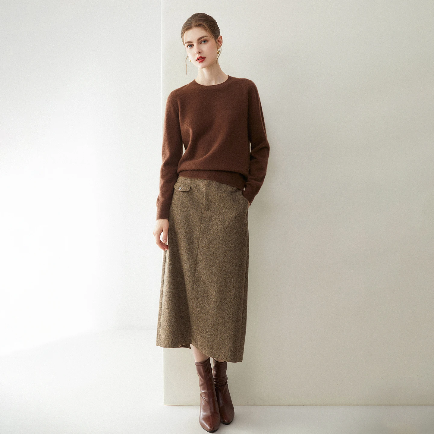 Seamless one-piece ready to wear~100% cashmere sweater, women's round neck autumn and winter pullover warm sweater knitted shirt