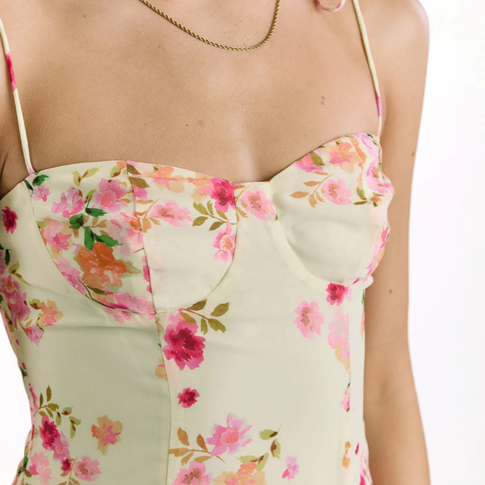 Chic Women's Floral Mini Dresses Summer Fashionable Sleeveless Spaghetti Strap Bodycon Cami Dress