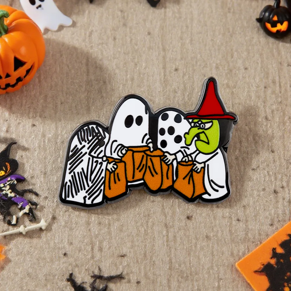 Lustige Kürbis-Geister-Emaille-Anstecknadeln „Trick or Treat“-Broschen Halloween-Party-Abzeichen Niedliche Cartoon-Tier-Hexen-Reversnadeln Großhandel – Detail 6