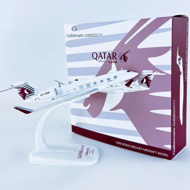 

Около 16 см в масштабе 1:200 G650 A7-CGA, модель самолета Qatar Airways, модель самолета из сплава для демонстрации коллекций