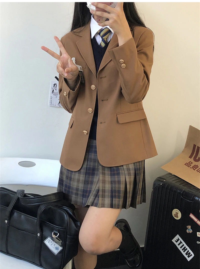 

2024 Women Long Sleeve Loose JK Brown Suit Jacket Uniform Blazer Three Buttons Spring Autumn Girls College Preppy Style Coat